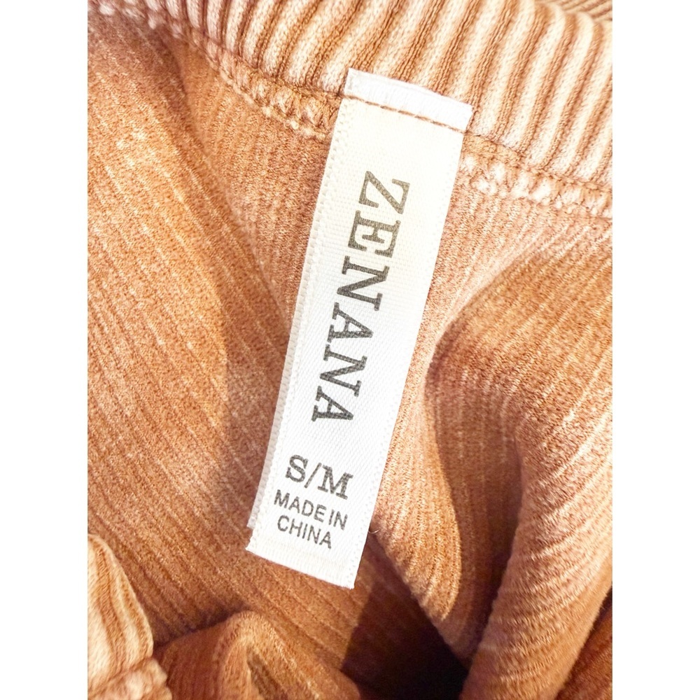 NWOT Zenana Ribbed Cropped Brami Tank Top Deep Camel, Size Small/Medium - Picture 5 of 6
